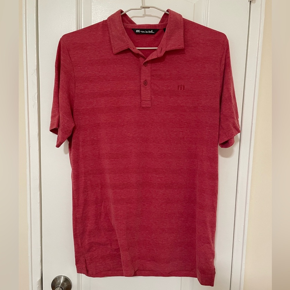 Travis Mathew Polo Shirt Men's Size medium Red Stripe Golf Performance Stretch